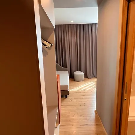 Hotel Kare