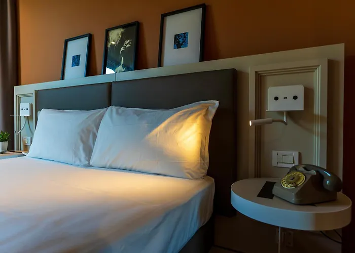 Kare Hotel